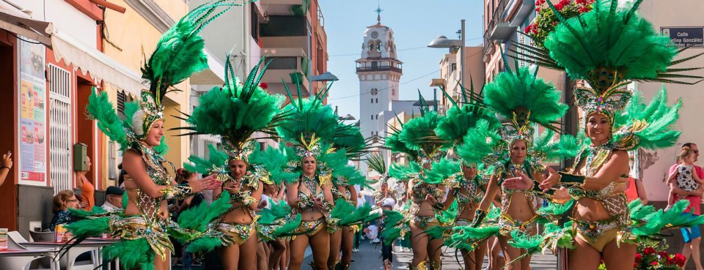 Travelholic Tenerife Carnaval